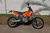 Motos